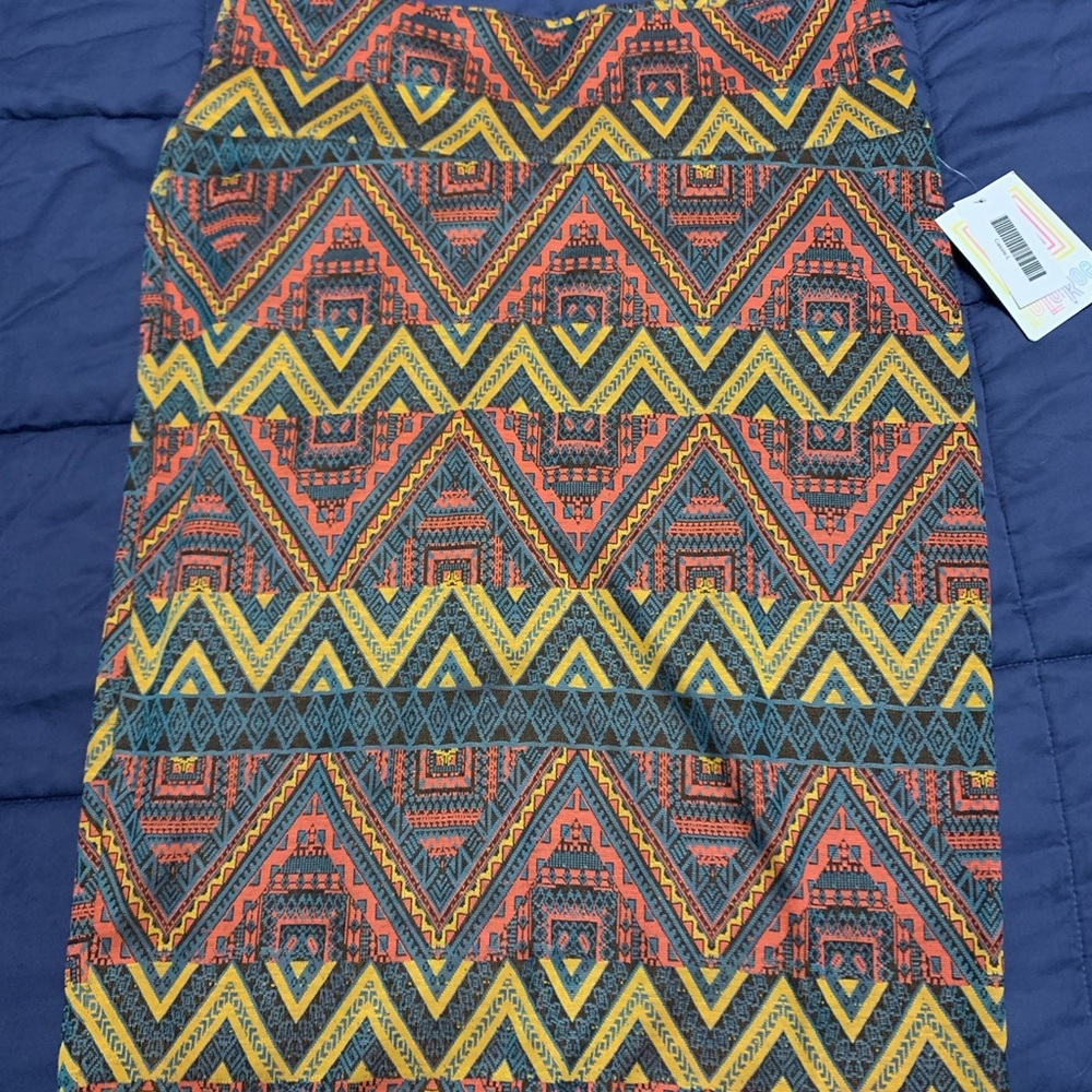 NWT Lularoe Cassie Geometric Patterned Skirt - Multicolor